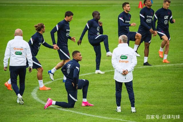 爱游戏下载-希腊碾压巴黎，奥亚尔萨瓦尔带队取胜