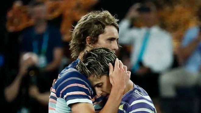 爱游戏娱乐-美网鏖战温网，蒂姆关键制胜