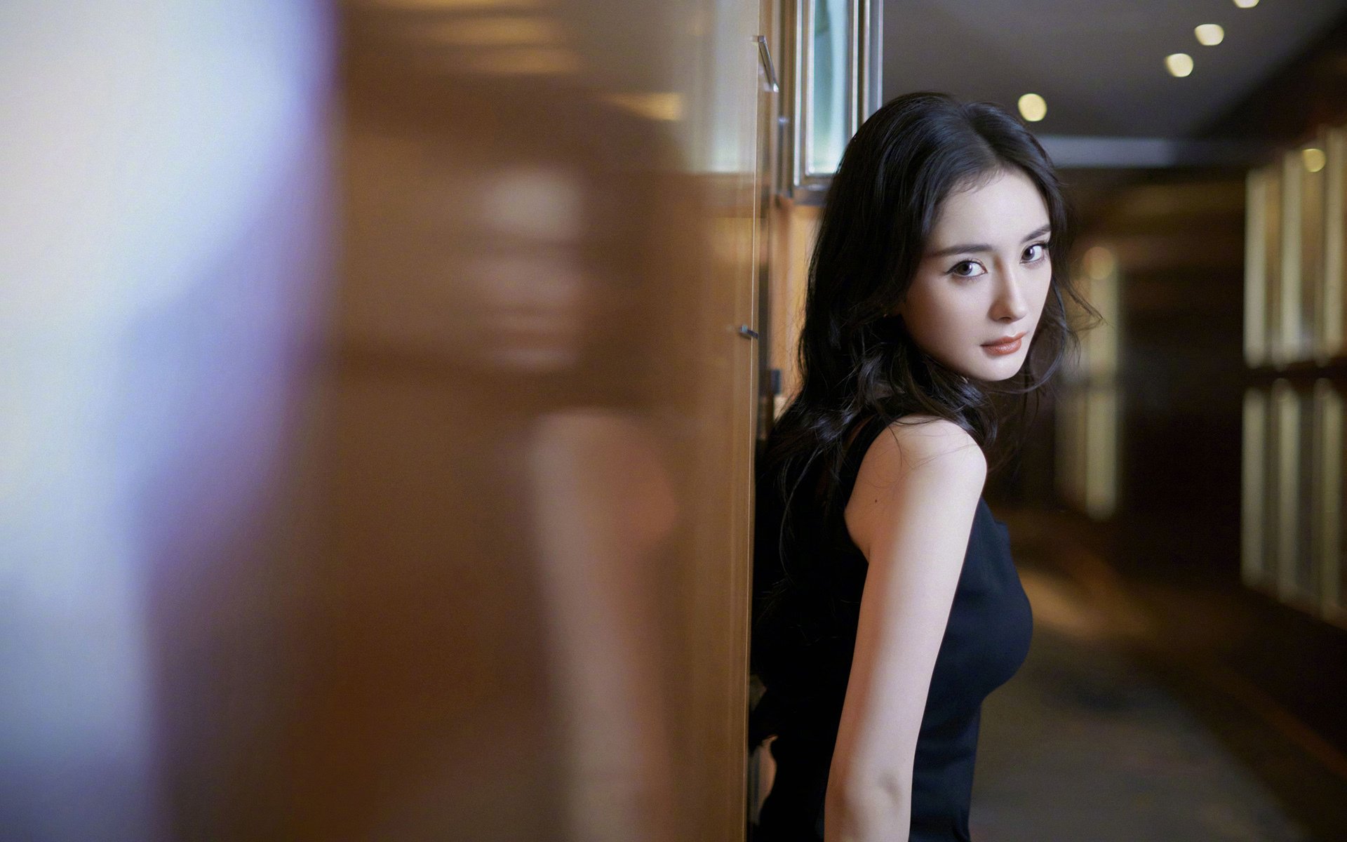 爱游戏在线-赛道即舞台，当银箭的尊严遭遇绿魔獠牙，诺里斯在数据瀑布中雕刻历史