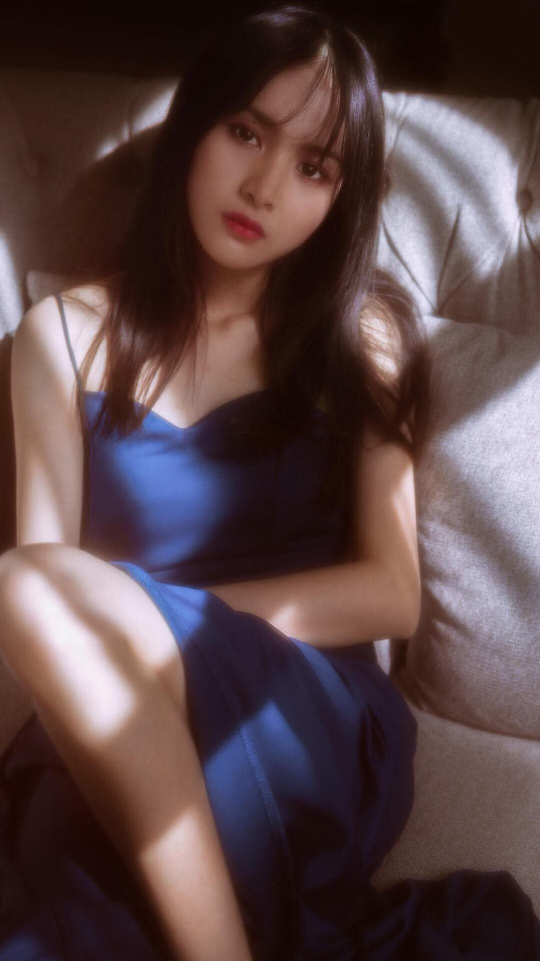 爱游戏官方入口-跨越时空的对决，当湖人的硝烟弥漫英超，拉文用足球写就篮球剧本