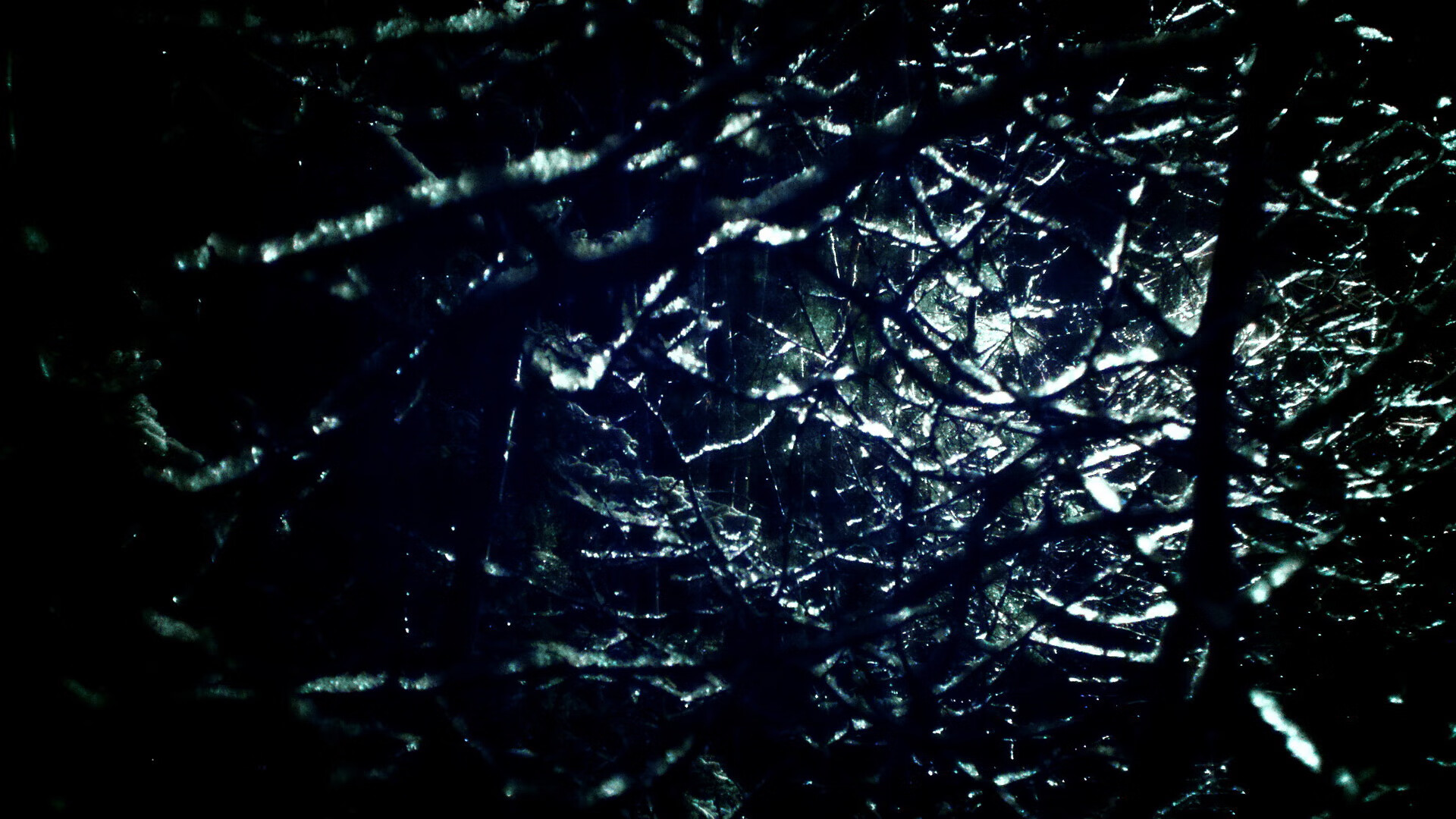 绝境闪光，梅西窒息七分钟撕裂佛罗伦萨，巴黎于无尽黑夜中捞起胜利